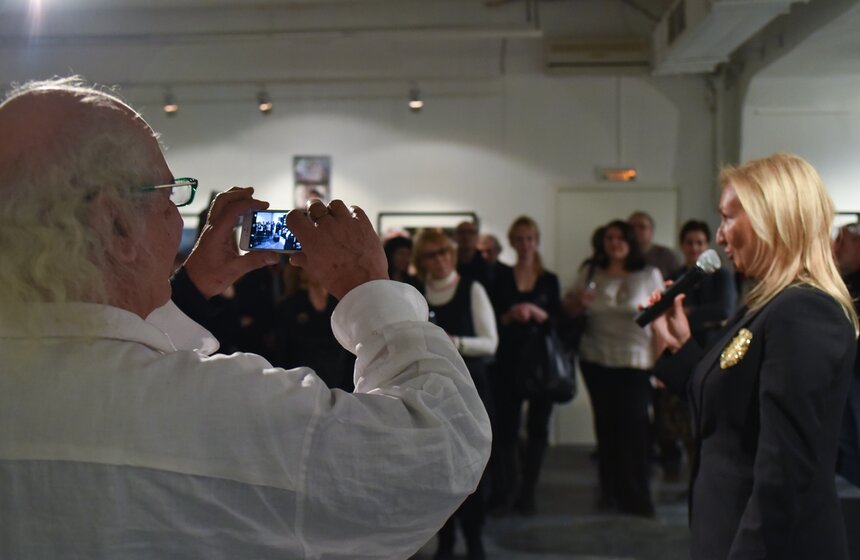 Выставка фотографа Дэниса Пила 14 фото