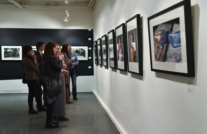 Выставка фотографа Дэниса Пила 17 фото