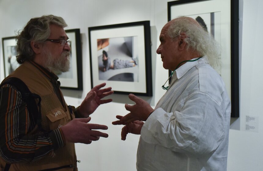 Выставка фотографа Дэниса Пила 6 фото