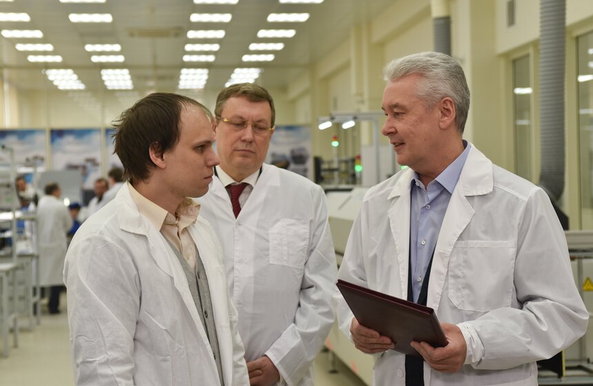 Собянин: мы активно поддерживаем московские предприятия 17 фото