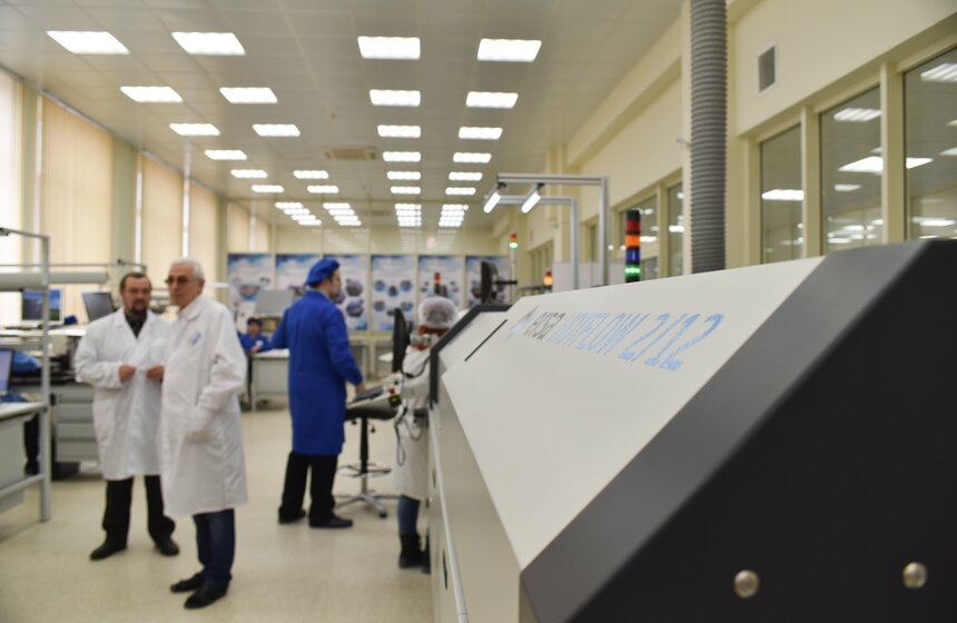 Собянин: мы активно поддерживаем московские предприятия 18 фото