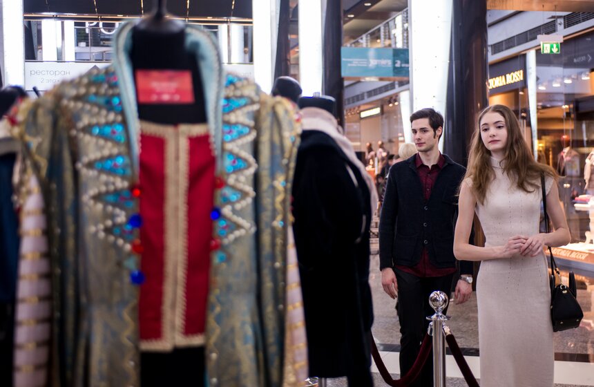 Выставка "Fifty five" посвящена юбилею артиста Андриса Лиепы 5 фото