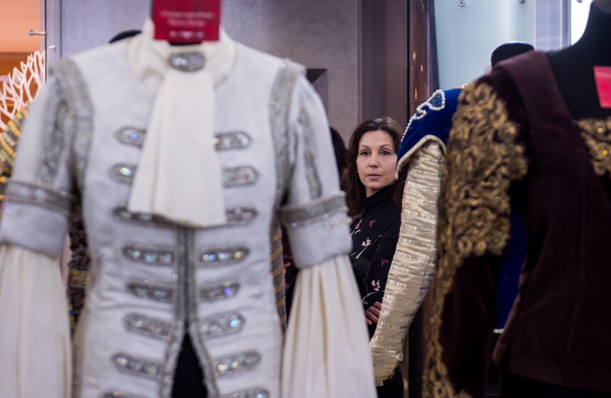 Выставка "Fifty five" посвящена юбилею артиста Андриса Лиепы 18 фото