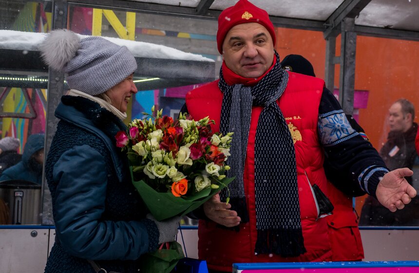 Пожарно-спасательный флешмоб прошел в парке Горького 19 фото