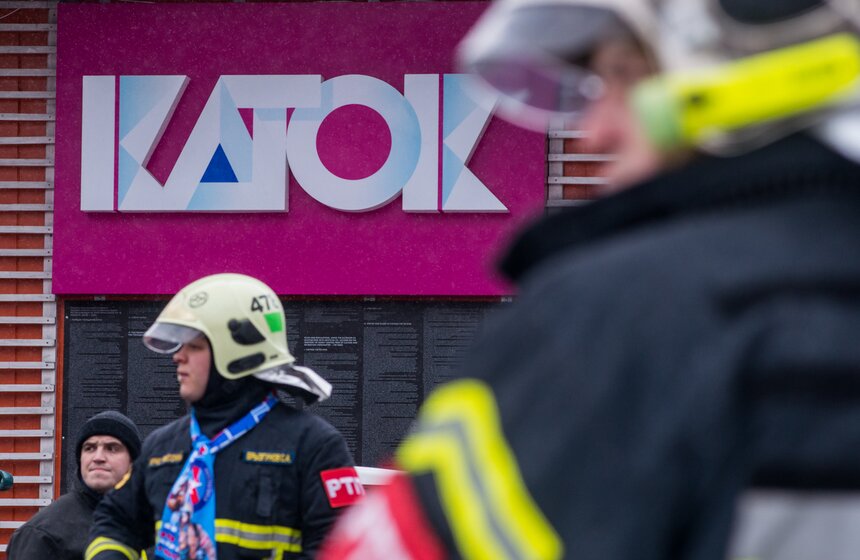 Пожарно-спасательный флешмоб прошел в парке Горького 4 фото