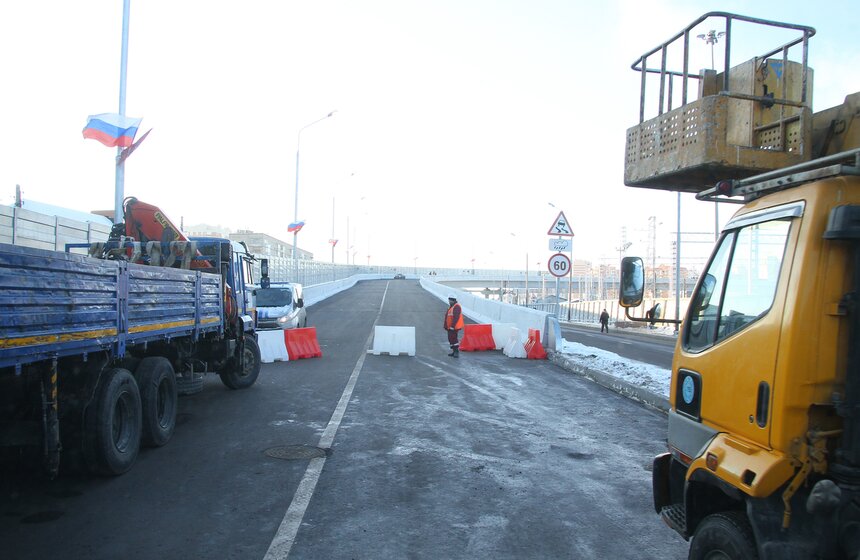 Мэр открыл путепровод в Щербинке 1 фото