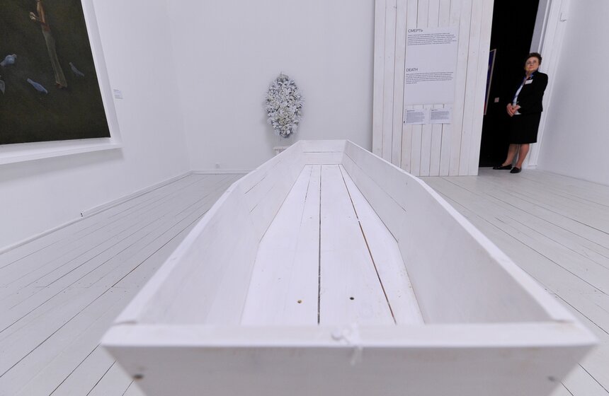 Выставки "Наив…но" и "Сотворение мира". Фоторепортаж 20 фото