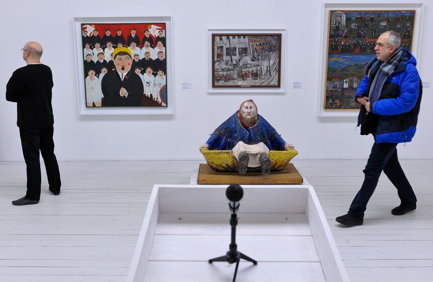 Выставки "Наив…но" и "Сотворение мира". Фоторепортаж 7 фото