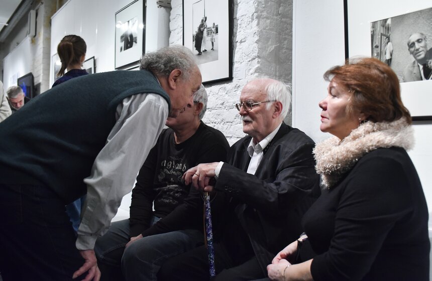 Вернисаж выставки Игоря Гневашева 11 фото