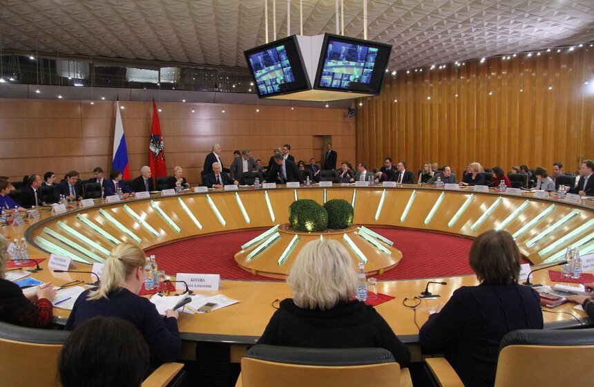 Собянин: улучшились основные базовые показатели образования 1 фото