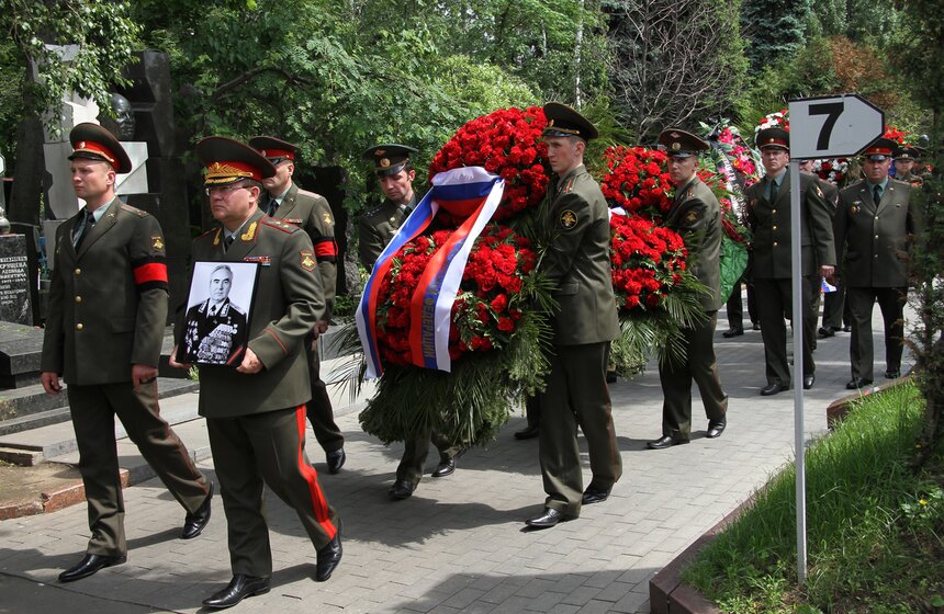 Похороны маршала Куликова 8 фото