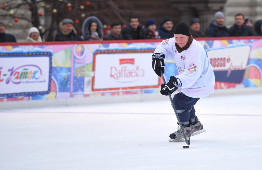 Товарищеский матч спортсменов НХЛ и российских звезд 17 фото