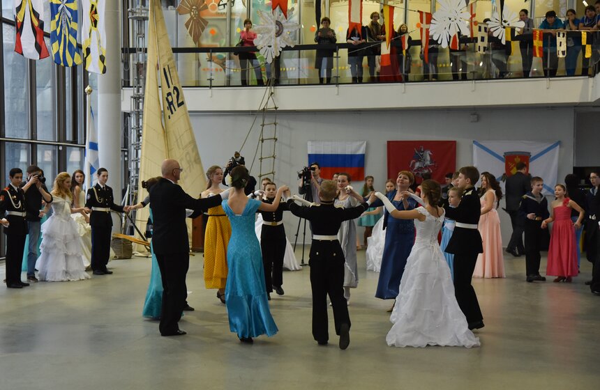 Бал юных моряков прошел в Московском Дворце пионеров 31 фото