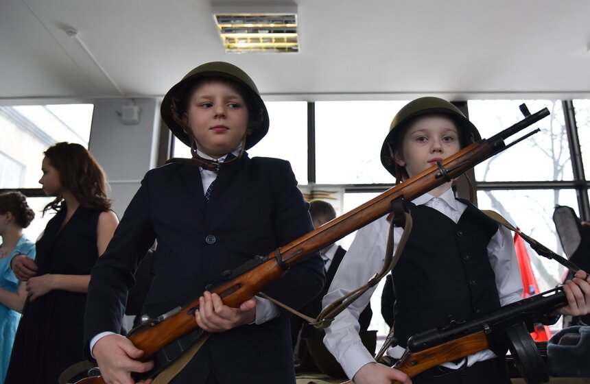 Бал юных моряков прошел в Московском Дворце пионеров 8 фото