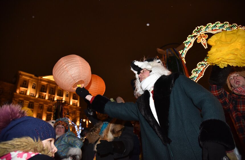 Масленичный танцующий парад 8 фото