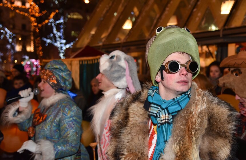 Масленичный танцующий парад 4 фото