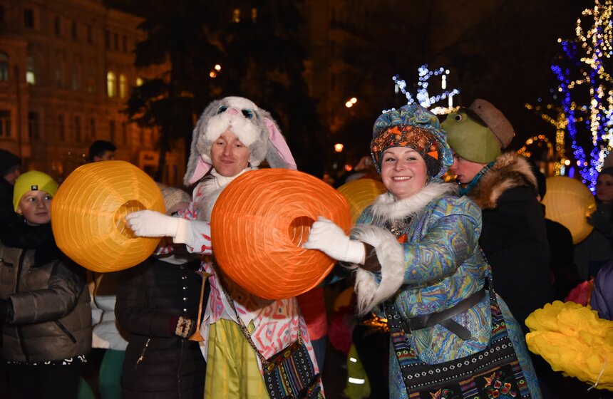 Масленичный танцующий парад 21 фото