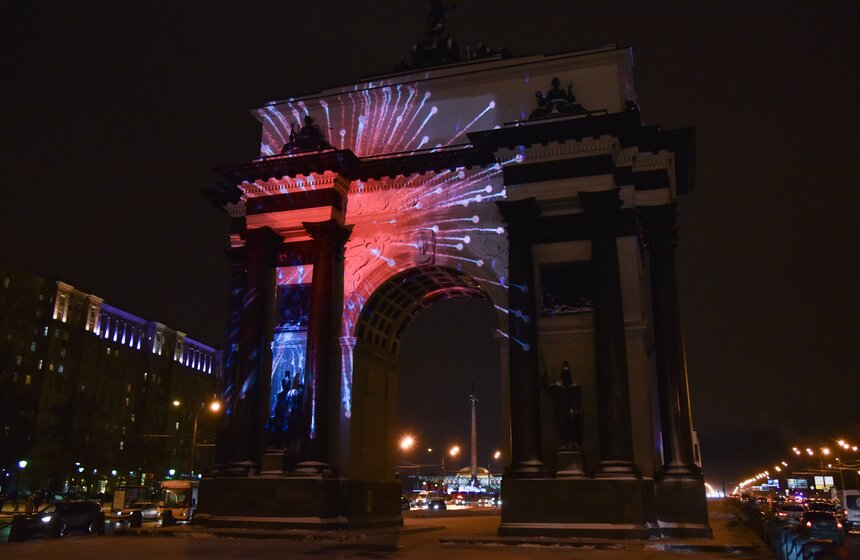 Видеомэппинг в честь Дня защитника Отечечества 9 фото