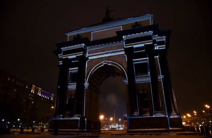 Видеомэппинг в честь Дня защитника Отечечества 1 фото