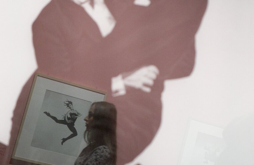Открытие выставки Филиппа Халсмана "Прыжок" 9 фото