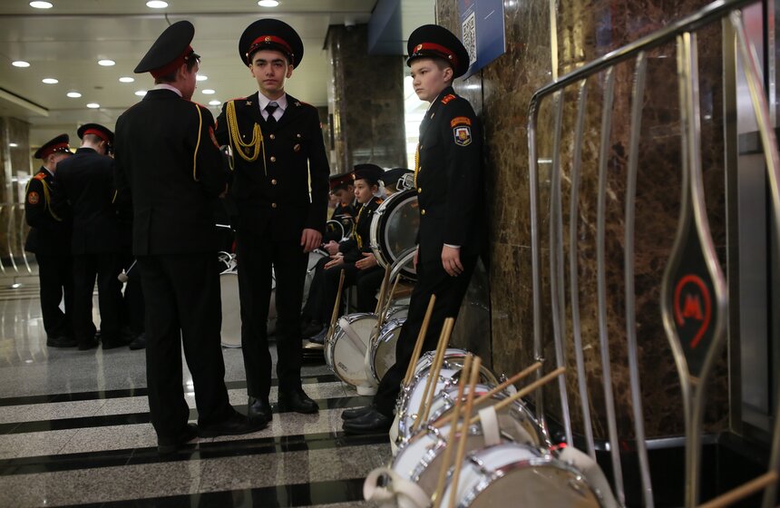 Выставка "Герои России, какими их не видел никто". Фото 1 фото