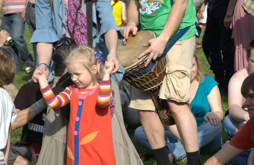 В Царицыно прошел традиционный хиппятник 11 фото