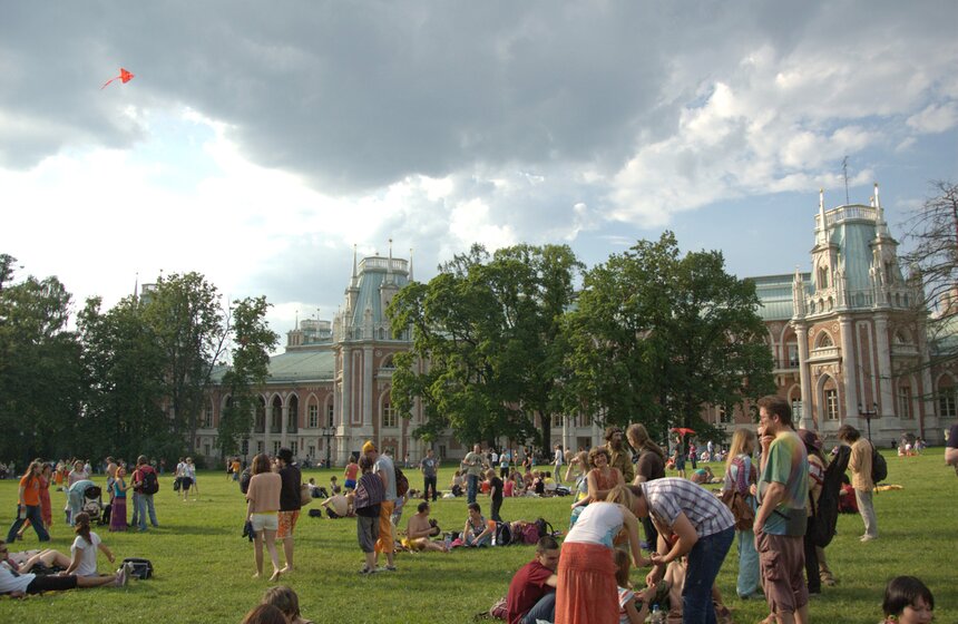 В Царицыно прошел традиционный хиппятник 1 фото