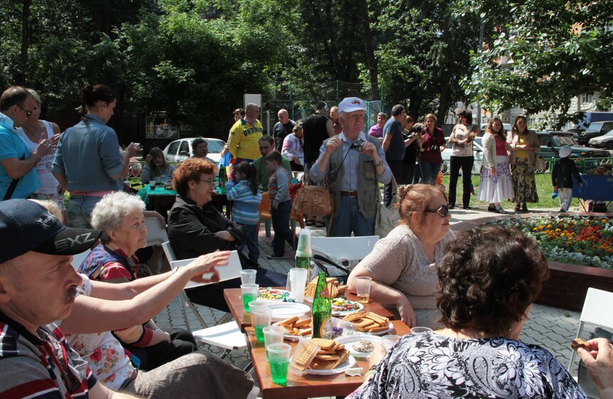 В столице провели акцию "Большой обед" 4 фото