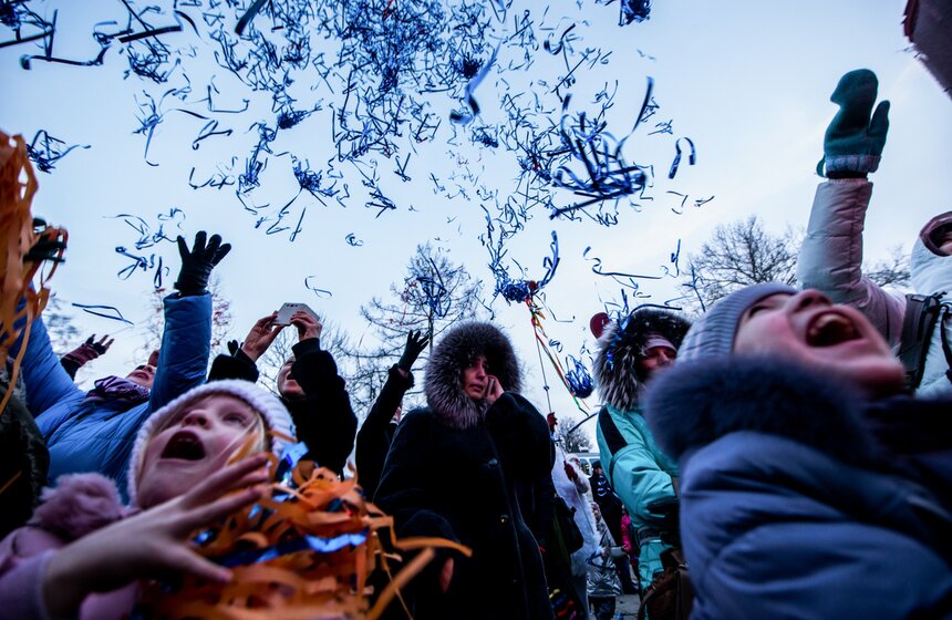 Москвичи проводили Масленицу 29 фото