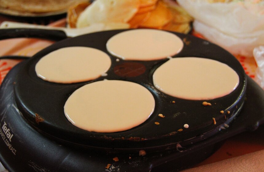 "Москва 24" накормила гостей и жителей столицы блинами. Фото 5 фото