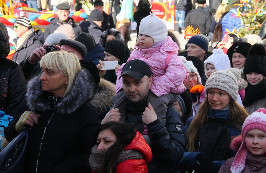 "Москва 24" накормила гостей и жителей столицы блинами. Фото 11 фото