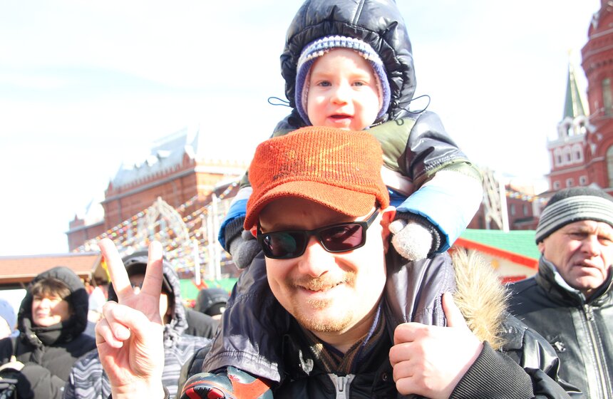 "Москва 24" накормила гостей и жителей столицы блинами. Фото 13 фото