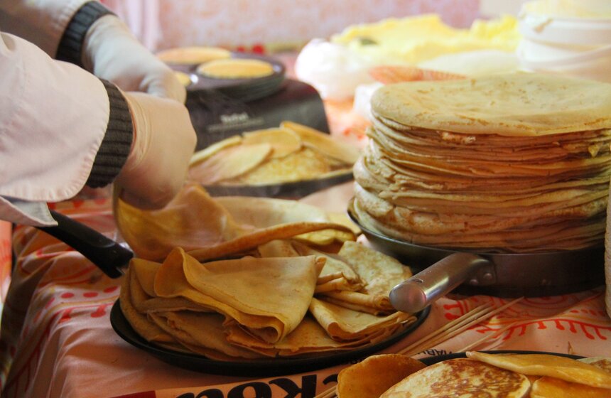 "Москва 24" накормила гостей и жителей столицы блинами. Фото 21 фото