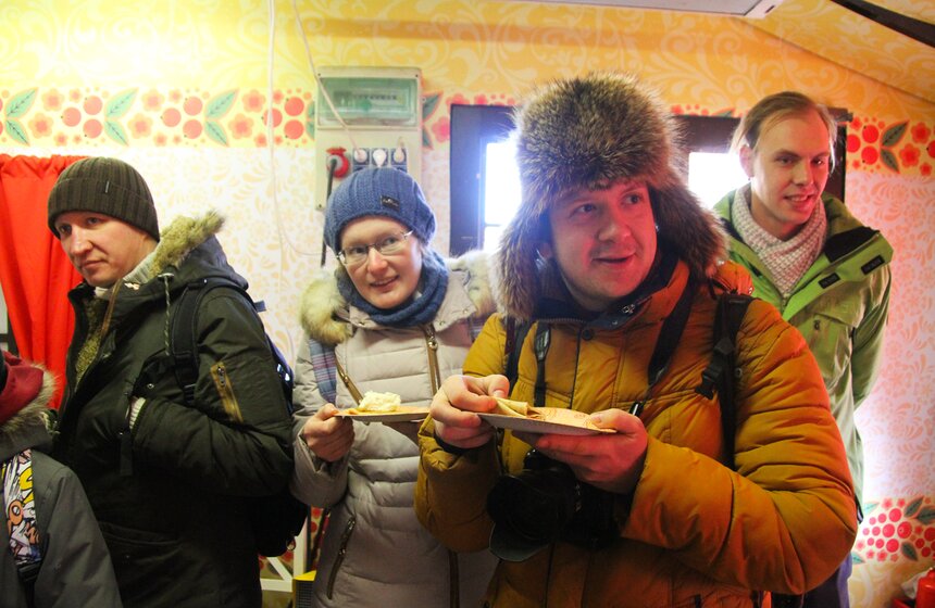 "Москва 24" накормила гостей и жителей столицы блинами. Фото 16 фото