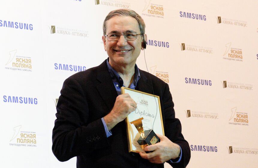 Турецкий писатель Орхан Памук получил премию "Ясная поляна" 25 фото