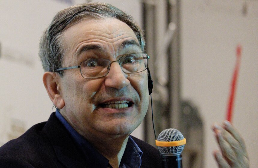 Турецкий писатель Орхан Памук получил премию "Ясная поляна" 18 фото