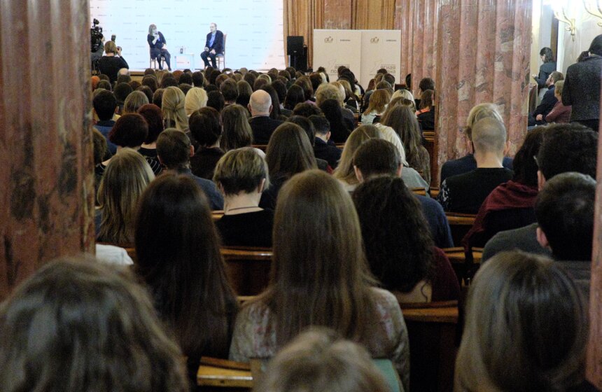 Турецкий писатель Орхан Памук получил премию "Ясная поляна" 17 фото