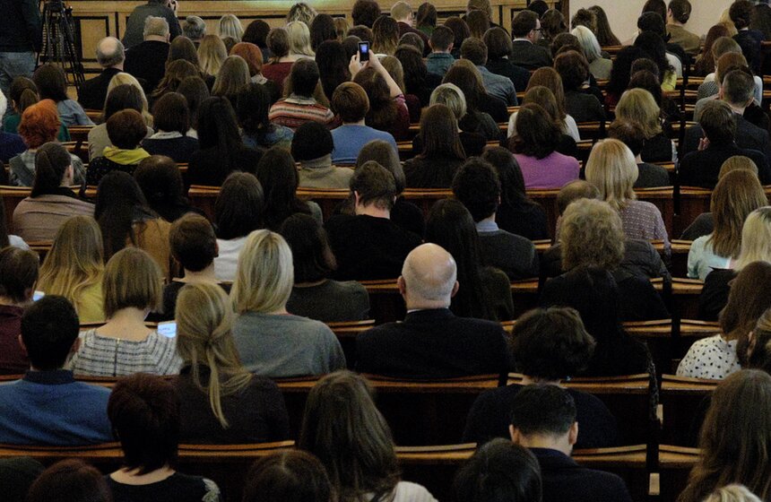 Турецкий писатель Орхан Памук получил премию "Ясная поляна" 13 фото