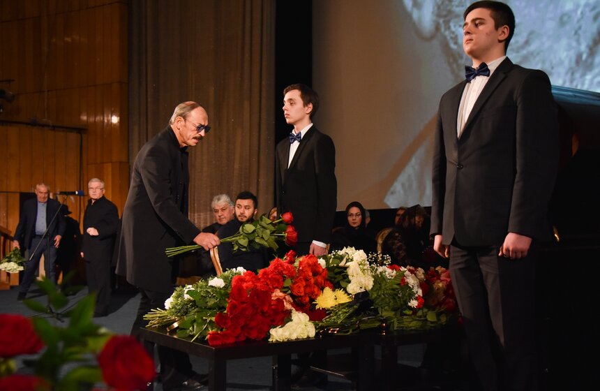 Прощание с актером Алексеем Петренко 14 фото