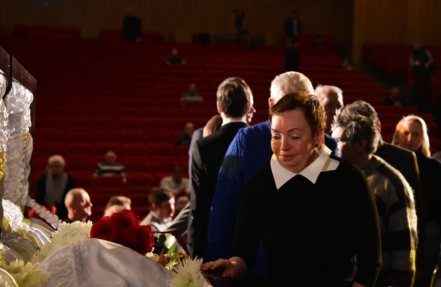 Прощание с актером Алексеем Петренко 19 фото