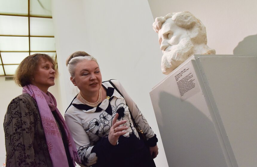 Выставка "Мужики и бабы" в Третьяковской галерее 14 фото