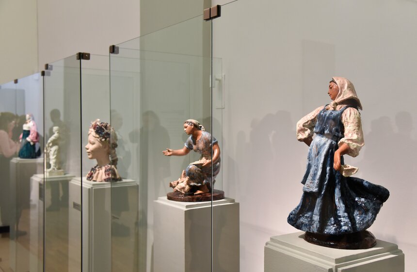 Выставка "Мужики и бабы" в Третьяковской галерее 12 фото