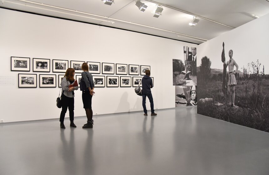 Выставки Игоря Мухина и Мишеля Сима в МАММ 14 фото