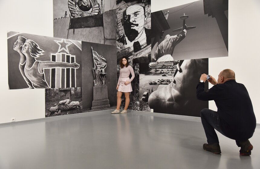 Выставки Игоря Мухина и Мишеля Сима в МАММ 13 фото