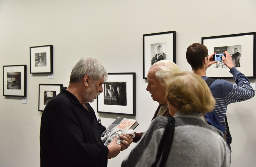 Выставки Игоря Мухина и Мишеля Сима в МАММ 16 фото