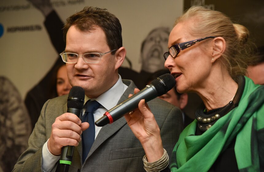 Выставки Игоря Мухина и Мишеля Сима в МАММ 19 фото