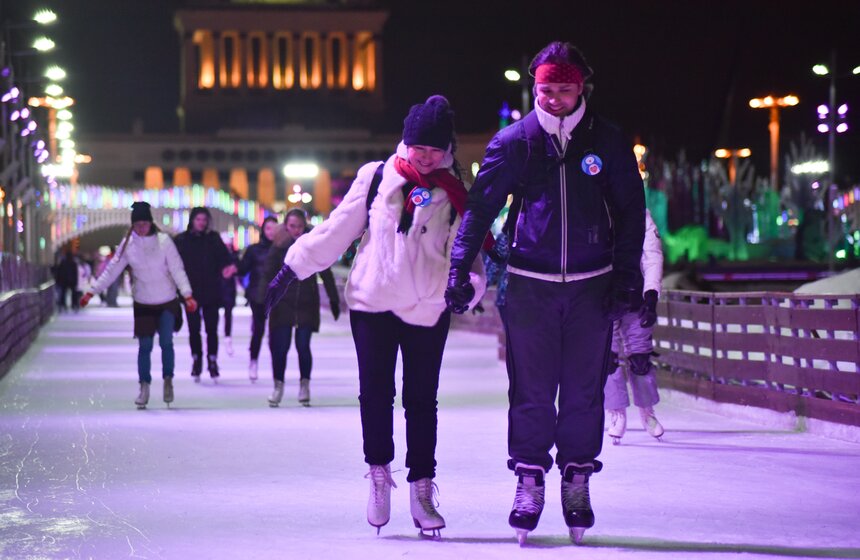 День всех влюбленных на ВДНХ 8 фото