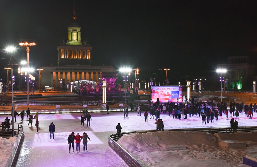 День всех влюбленных на ВДНХ 21 фото