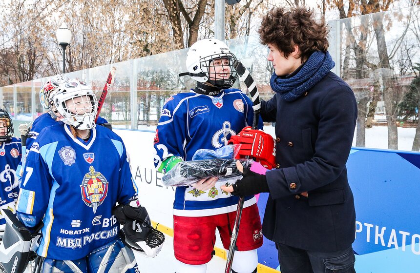 Товарищеский матч в Парке Горького. Фоторепортаж 35 фото