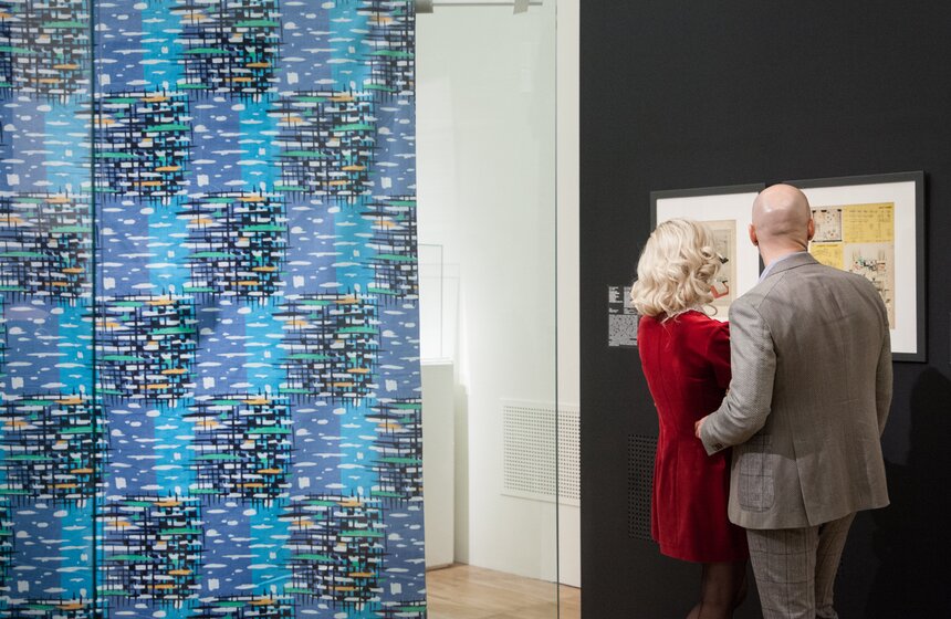 Эпоха советской истории на выставке "Оттепель" 28 фото